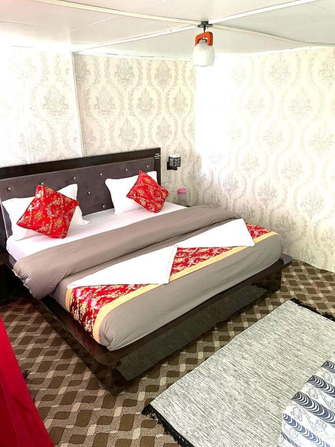 Pangong Delight Camps And Cottages Spangmik Экстерьер фото